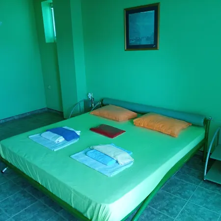 Ξενοδοχείο The Colourful Mansion Αγαθούπολη