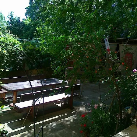 Ξενοδοχείο The Colourful Mansion 2*