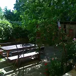 Ξενοδοχείο The Colourful Mansion 2*