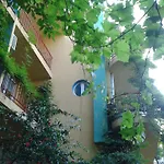 The Colourful Mansion Hotel