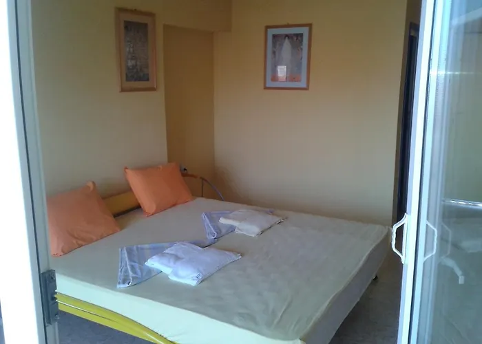 Hotel The Colourful Mansion Achtopol