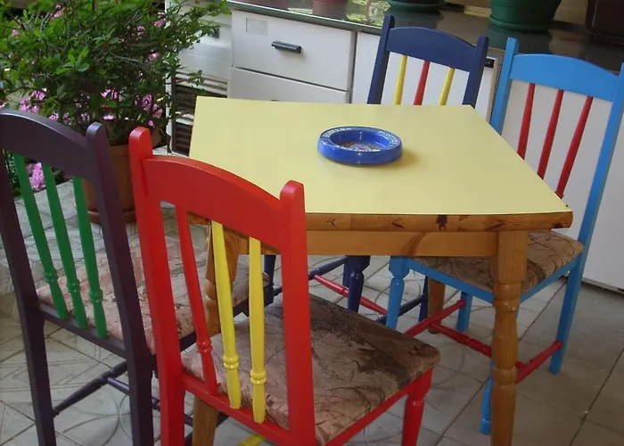 The Colourful Mansion Achtopol