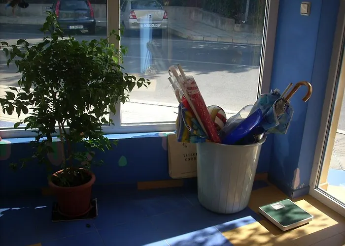 Отель The Colourful Mansion Ахтополь